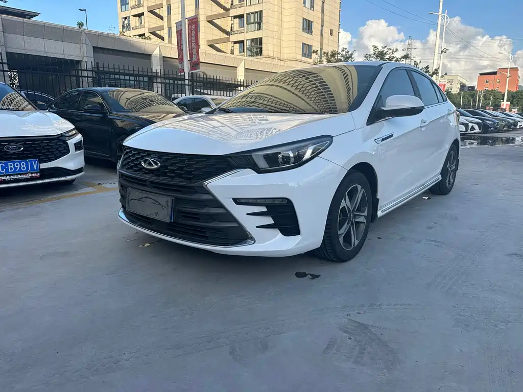 Chery Arrizo 5 PLUS 2021