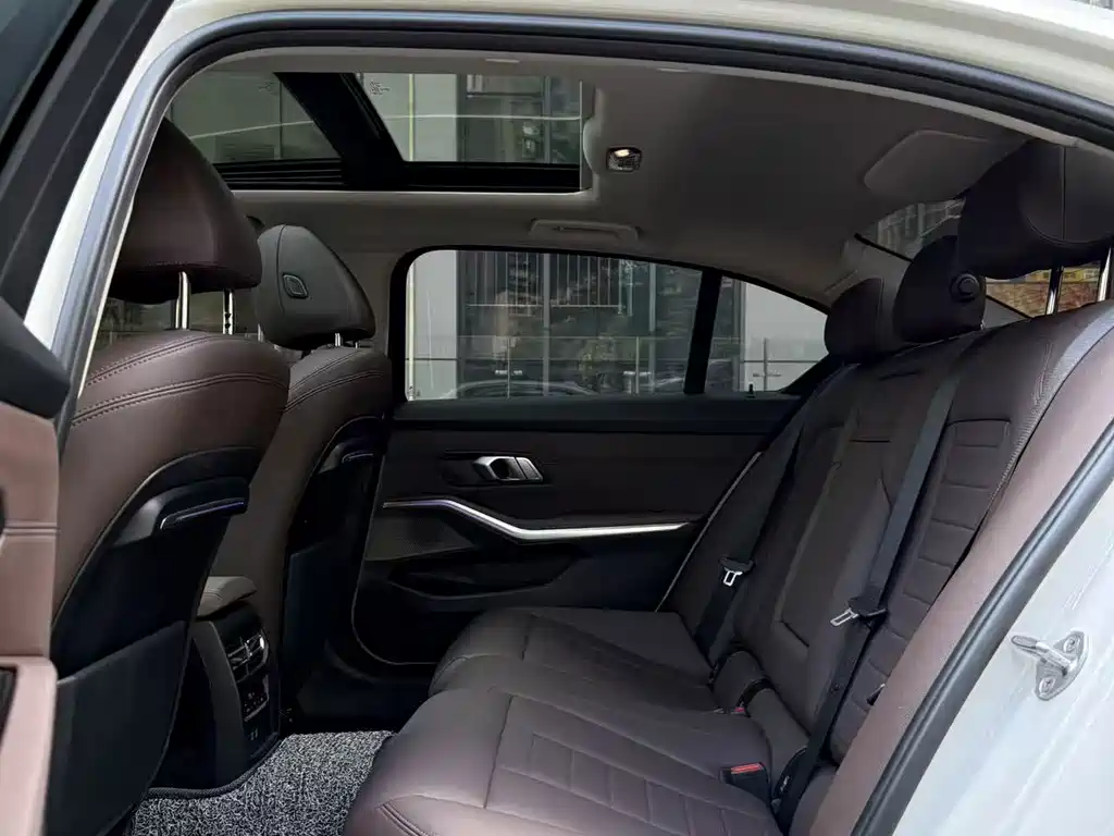 BMW 3 Series 2020