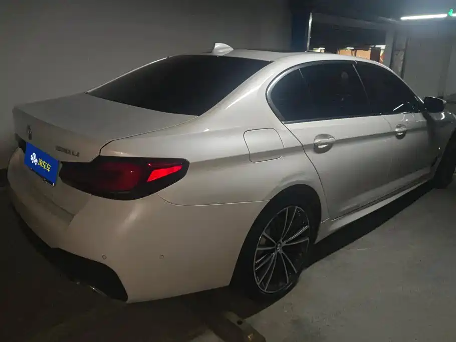 BMW 5 Series 2021