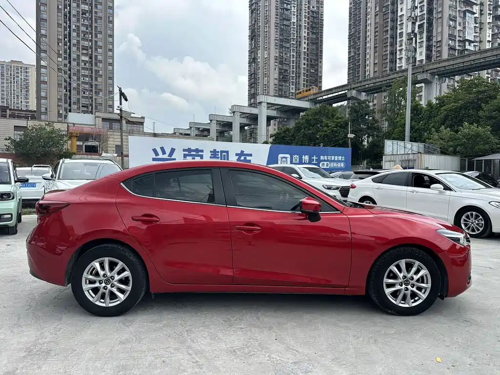 Mazda 3 Axela 2019