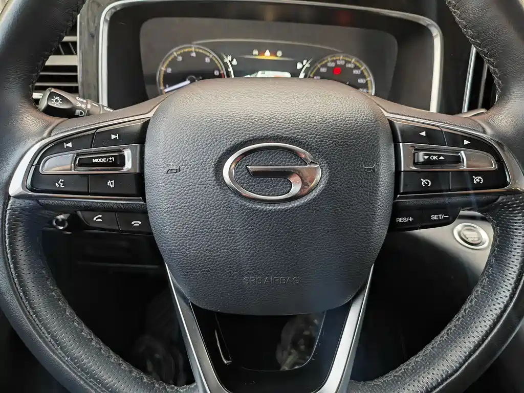 GAC Motor Trumpchi M8 2023 — фото 15