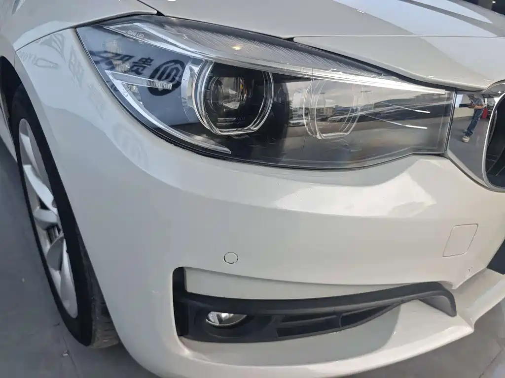 BMW 3 Series GT 2019 — фото 16