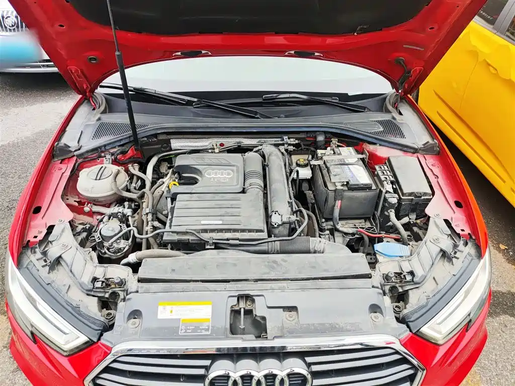 Audi A3 2019 — фото 20