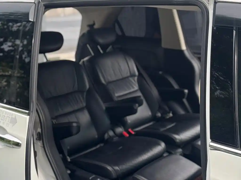 Honda Odyssey 2015 — фото 6