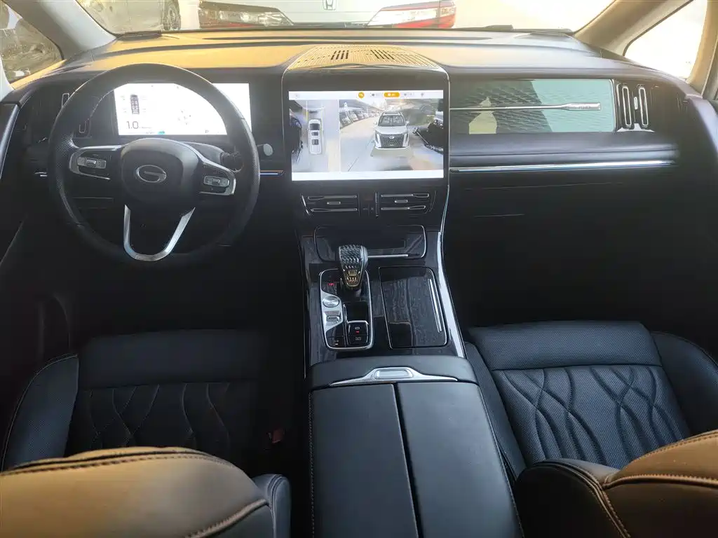 GAC Motor Trumpchi M8 2023 — фото 15