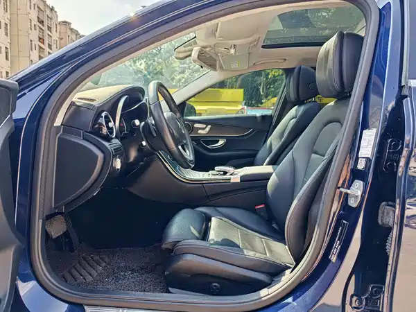 Mercedes-Benz C-Class 2018