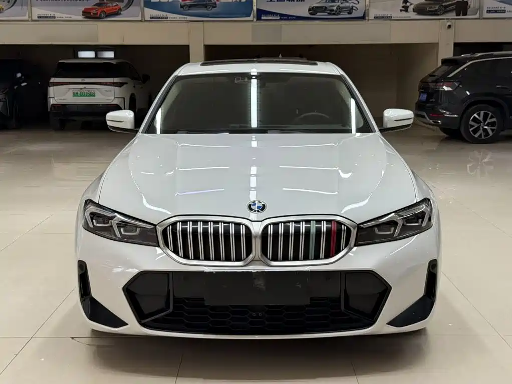 BMW 3 Series 2023