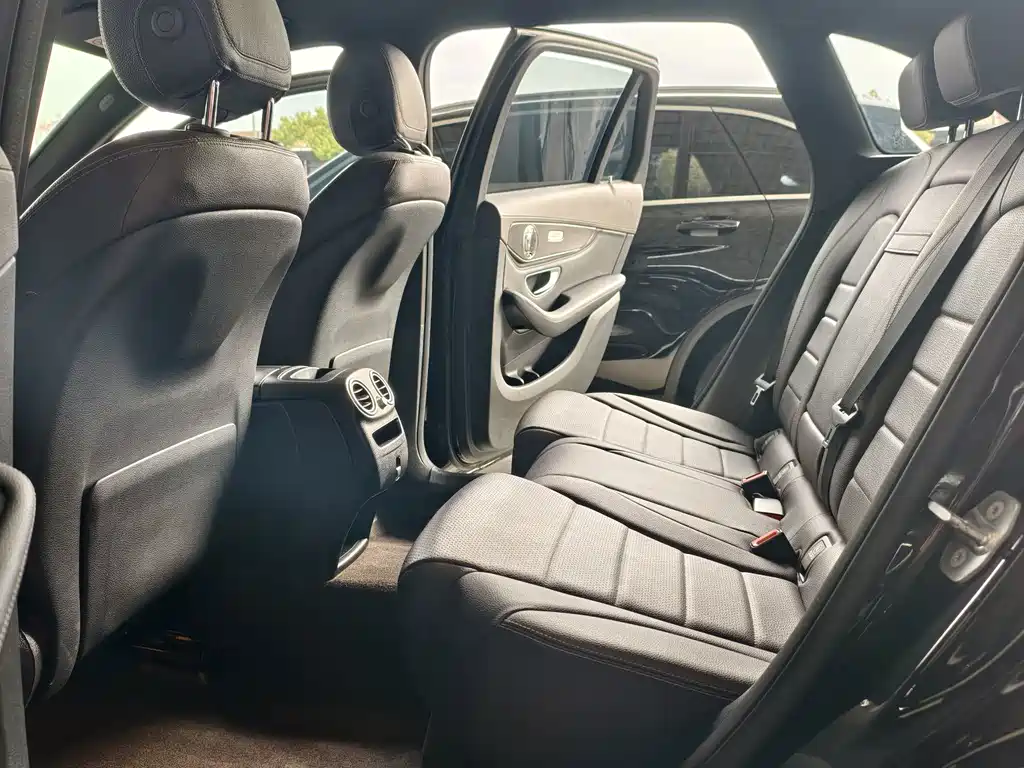 Mercedes-Benz GLC 2020 — фото 10