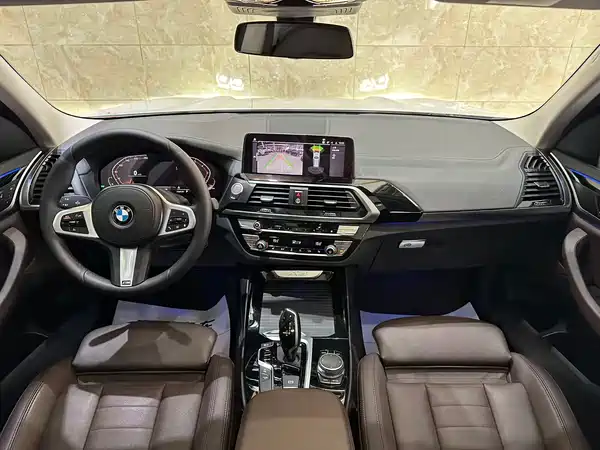 BMW X3 2021