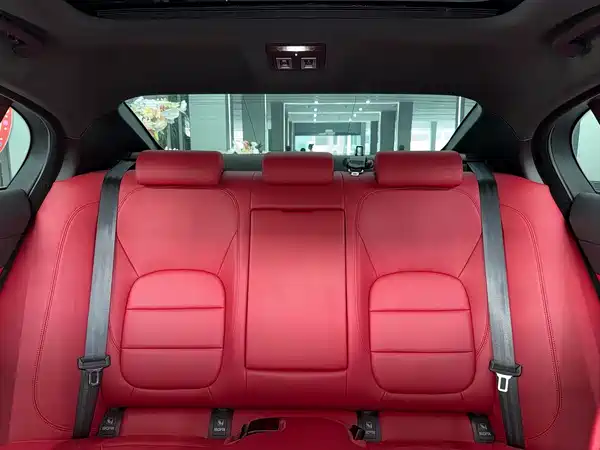 Jaguar XEL 2022