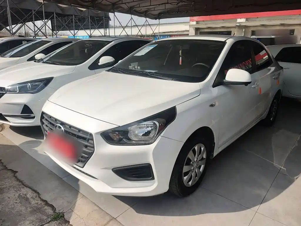 Hyundai Accent 2020 — фото 2