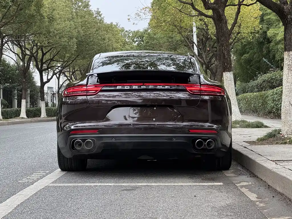 Porsche Panamera 2018 — фото 5