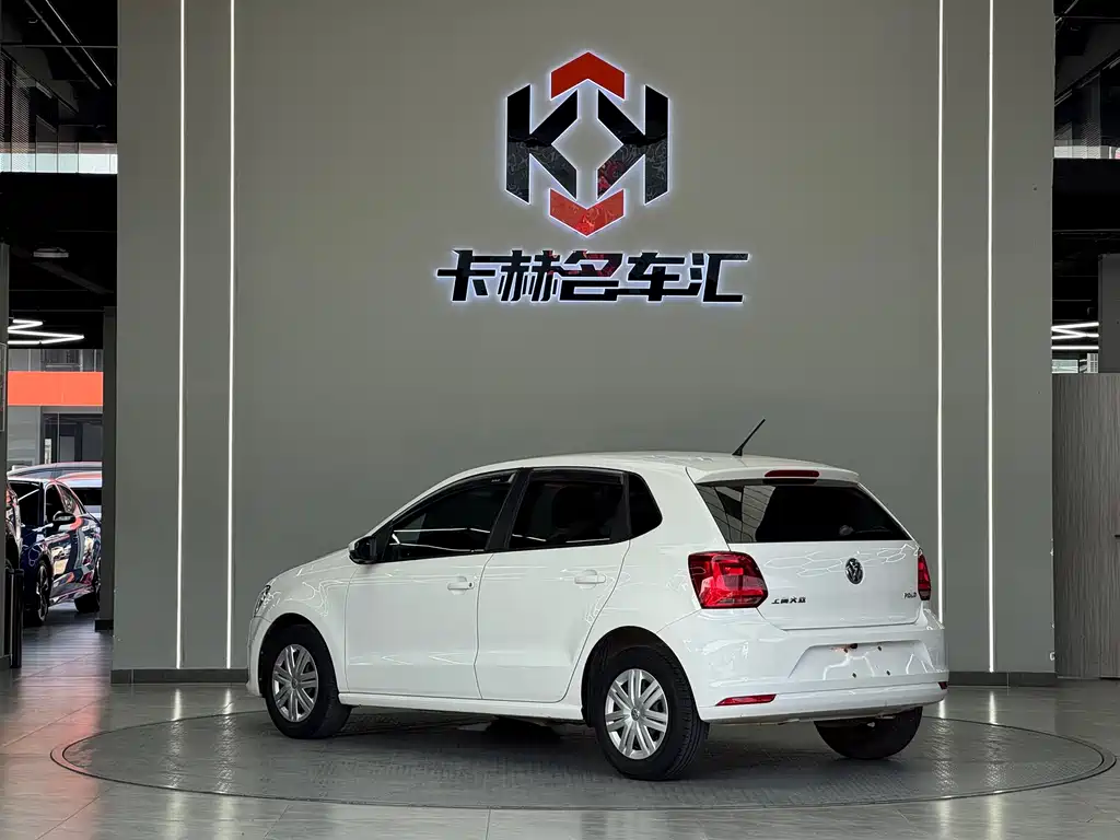 Volkswagen Polo 2016