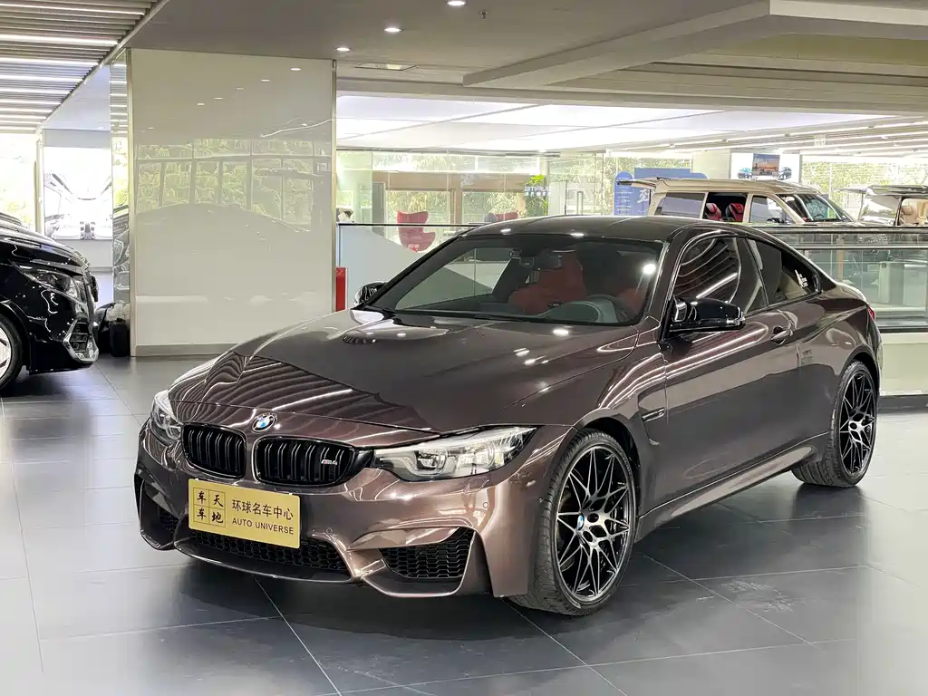 BMW M4 2018 — фото 2