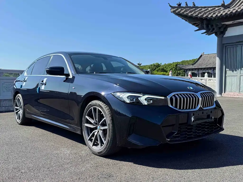 BMW 3 Series 2023