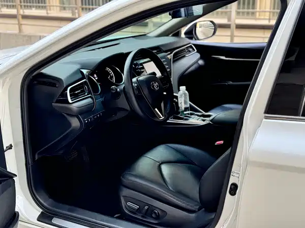 Toyota Camry 2018