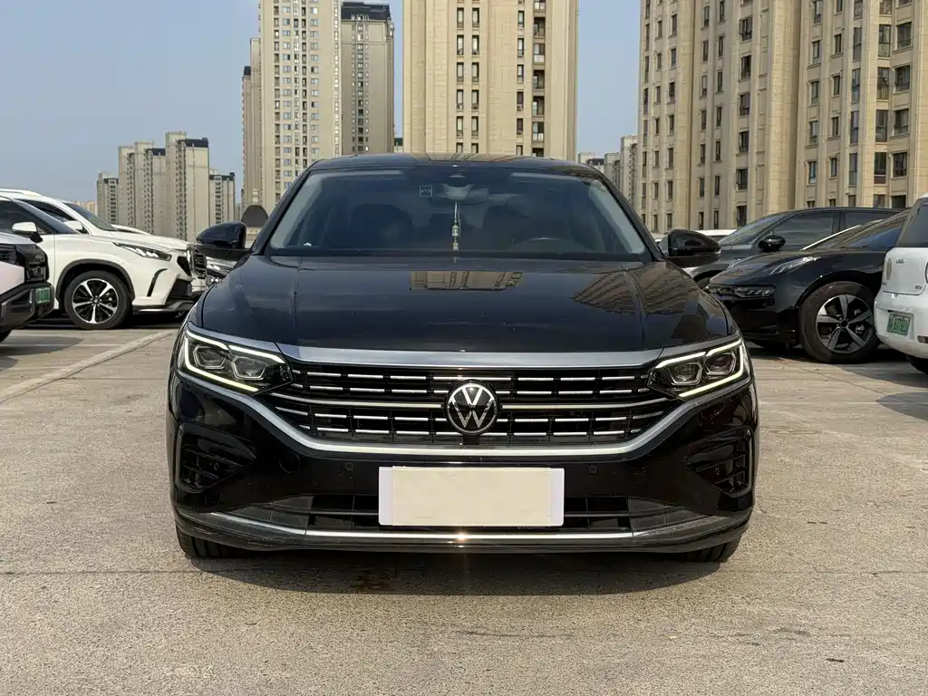 Volkswagen Passat 2021