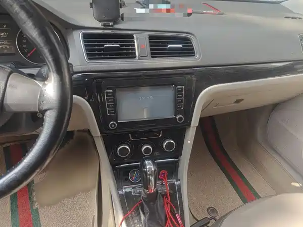 Volkswagen Gran Lavida 2014