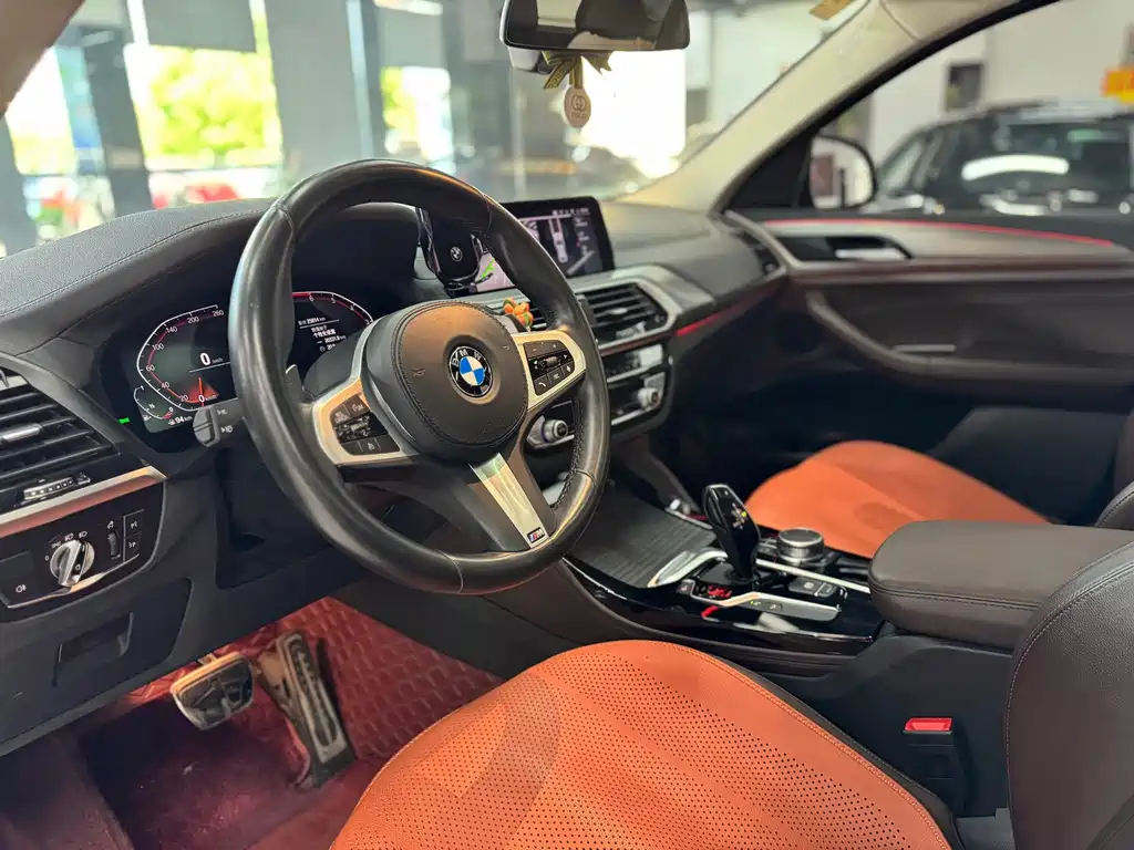 BMW X4 2021 — фото 11