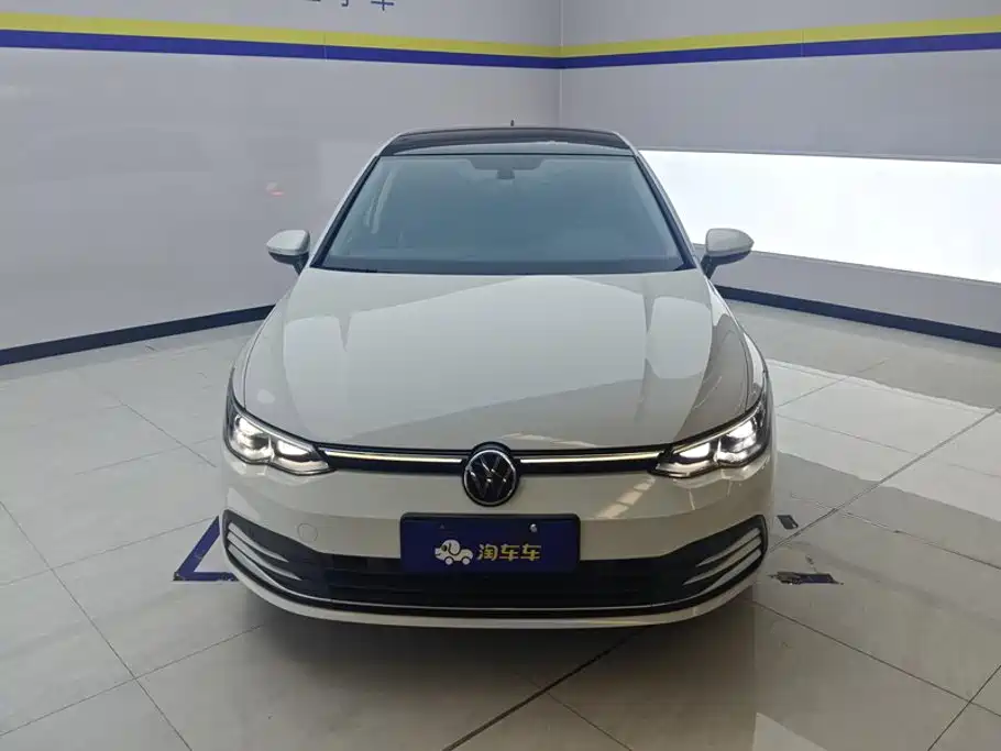 Volkswagen Golf 2022
