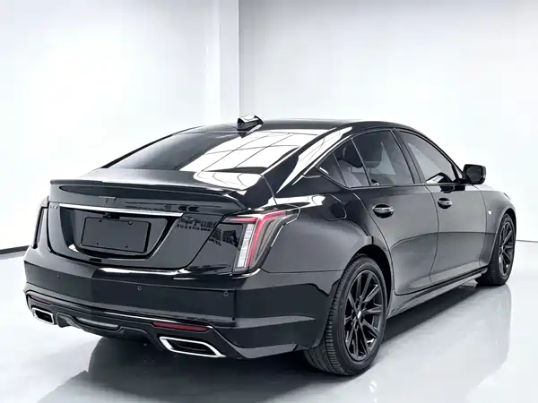 Cadillac CT5 2023