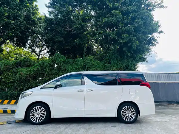 Toyota Alphard 2017