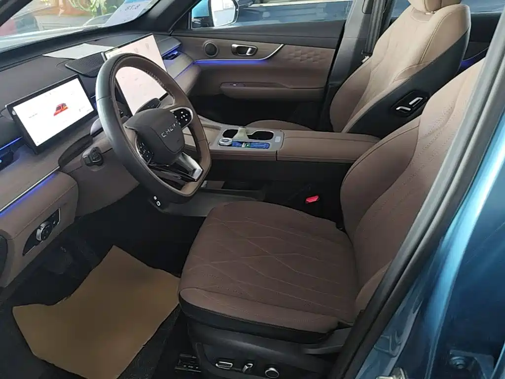 Chery Tiggo 8 PLUS C-DM 2024 — фото 15