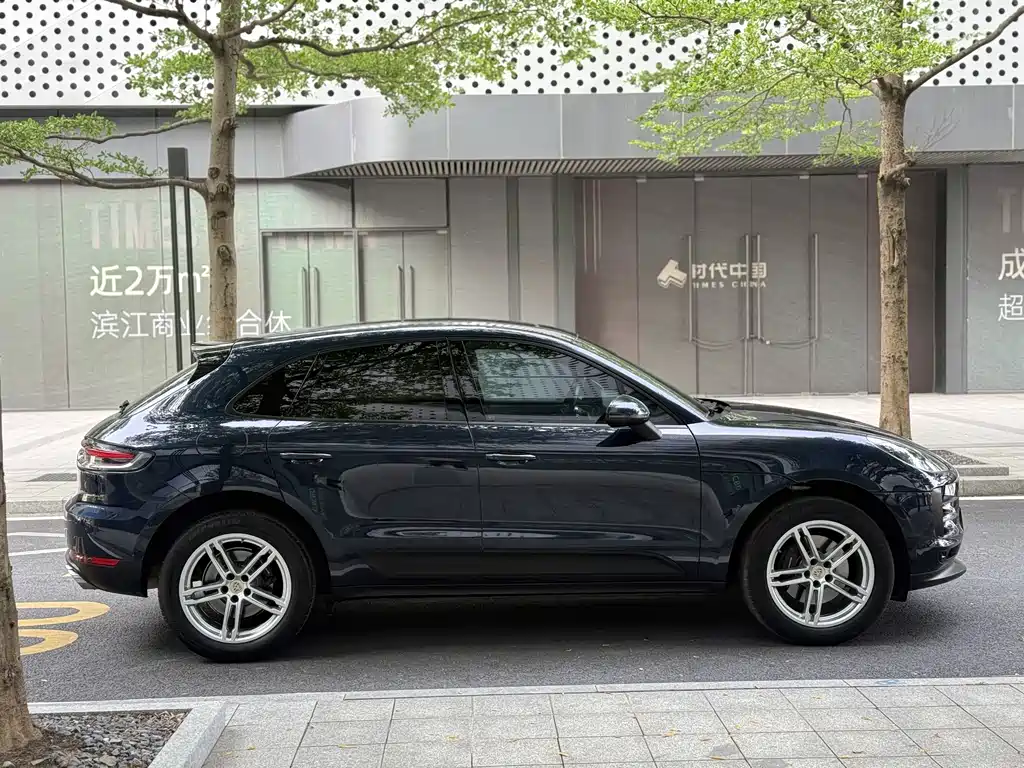 Porsche Macan 2019 — фото 8