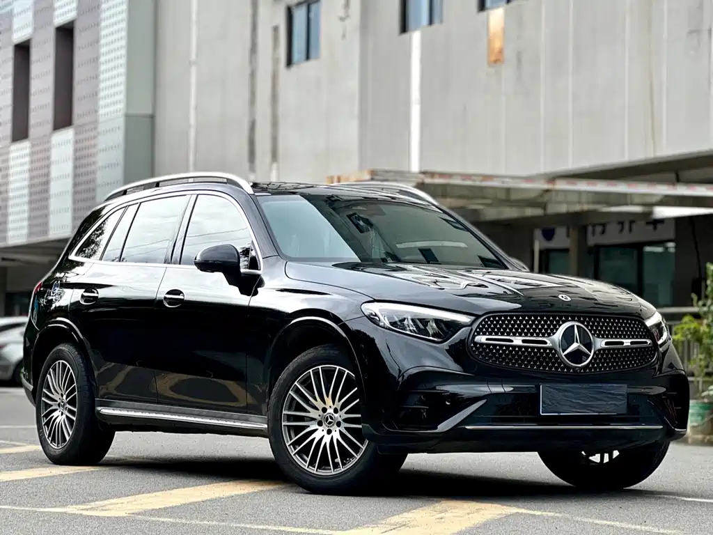 Mercedes-Benz GLC 2023