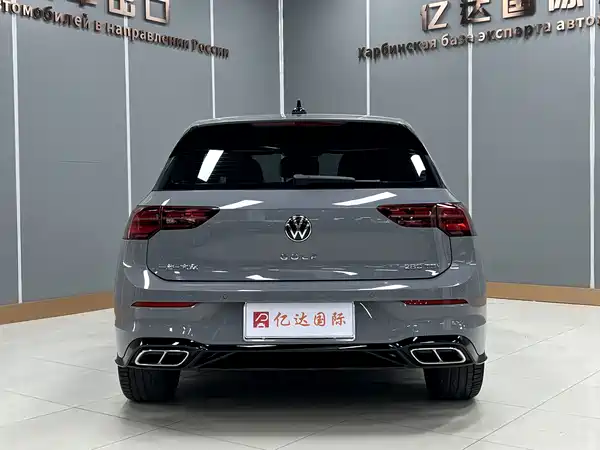 Volkswagen Golf 2022