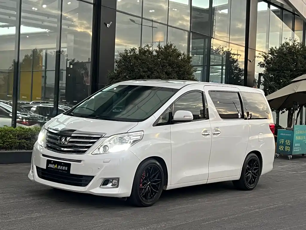 Toyota Alphard 2014 — фото 1