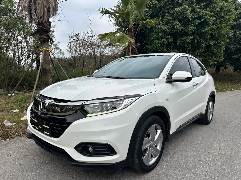 Honda Vezel 2022 — фото 1