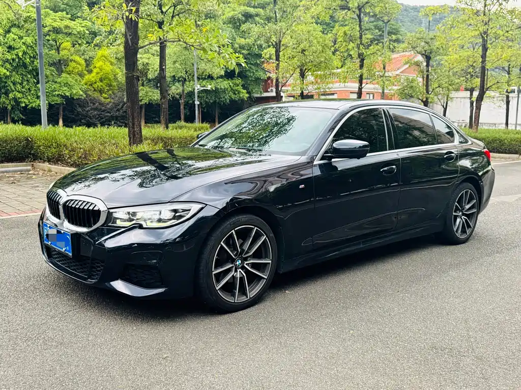 BMW 3 Series 2021