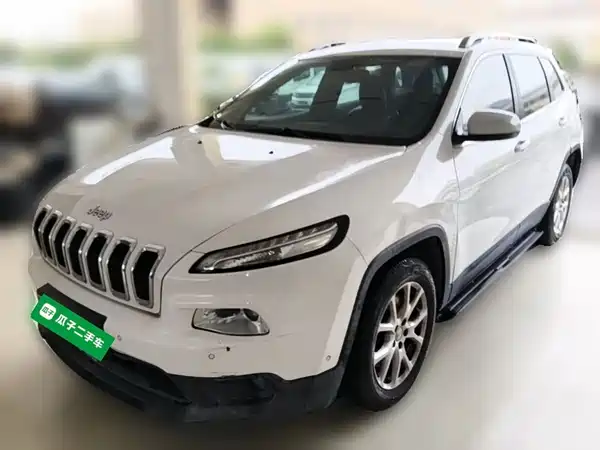 Jeep Cherokee 2016