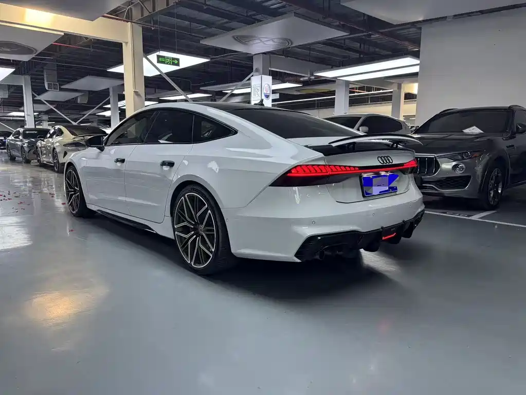 Audi A7 2021 — фото 14