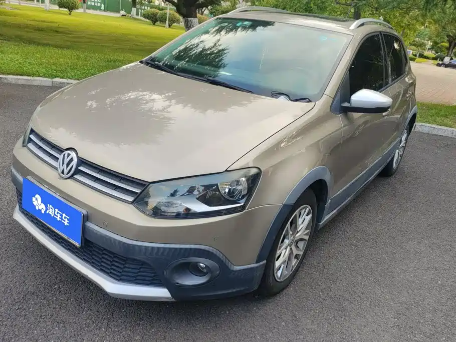 Volkswagen Polo 2015