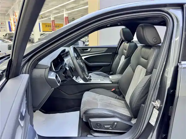 Audi A6L 2021