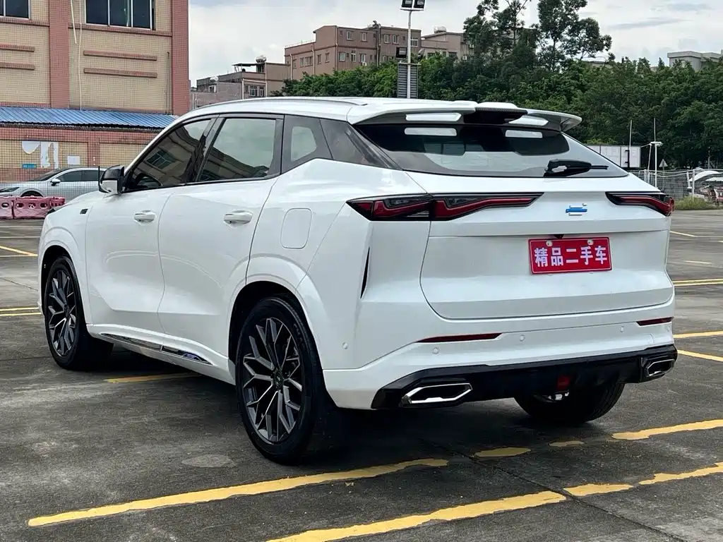 Changan Auchan Z6 New Energy 2023 — фото 16