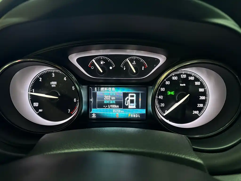 Buick Envision Plus 2020 — фото 14