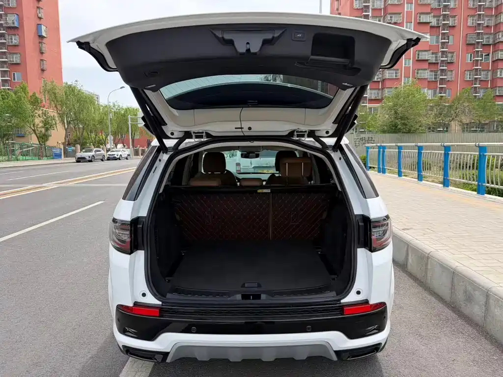 Land Rover Discovery Sport 2025 — фото 14