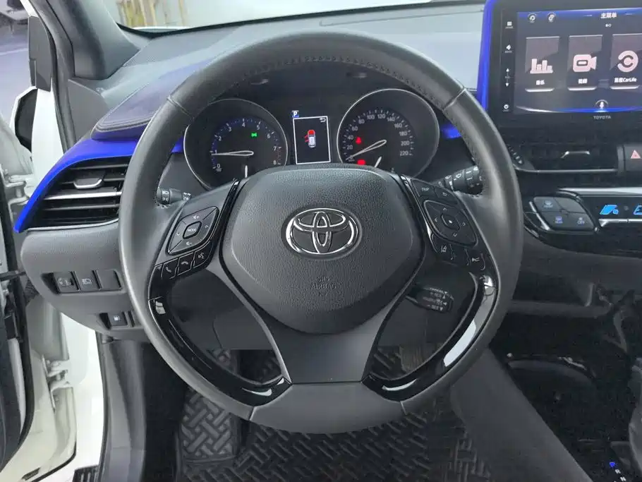 Toyota IZOA 2020 — фото 15