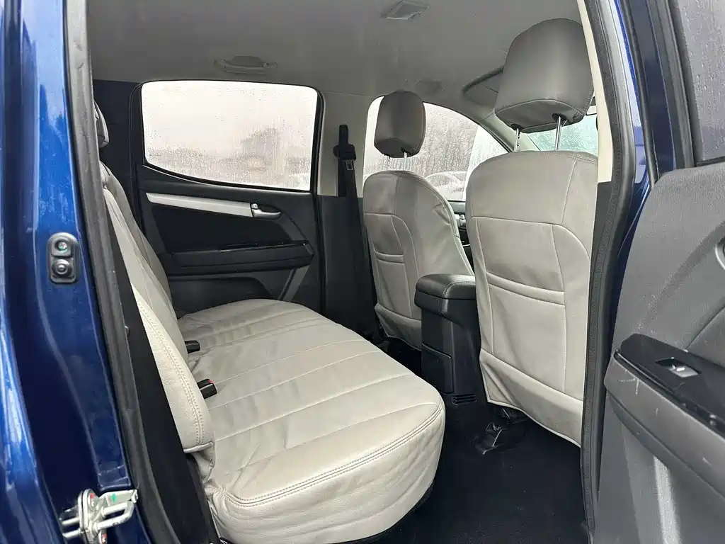 Isuzu Lingtuo 2019 — фото 7