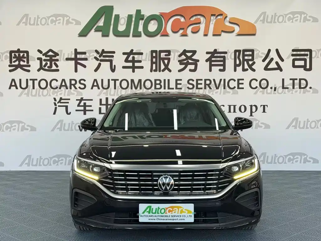 Volkswagen Passat 2023