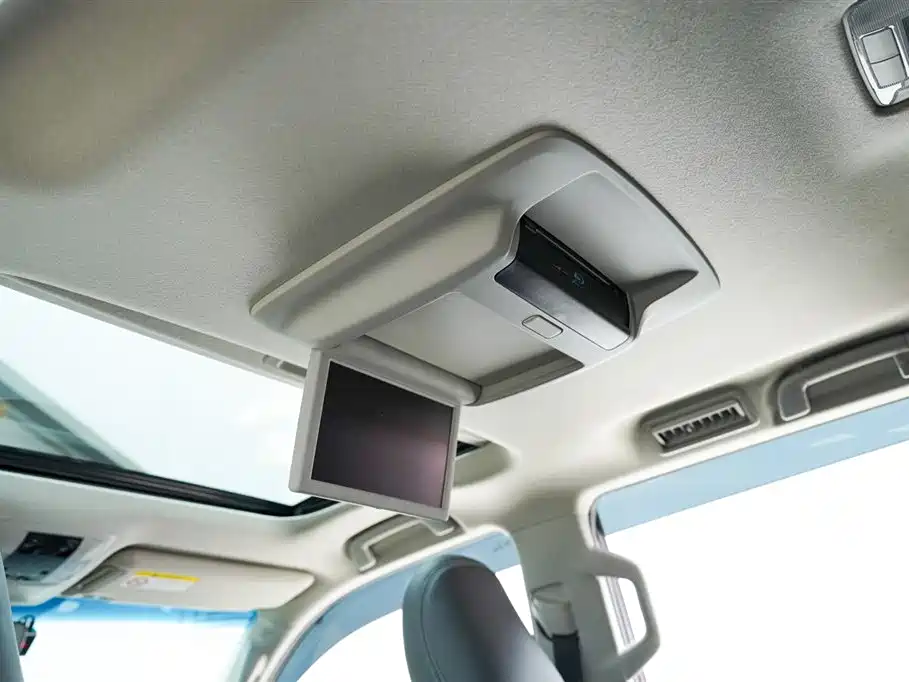 Toyota Prado 2019 — фото 17
