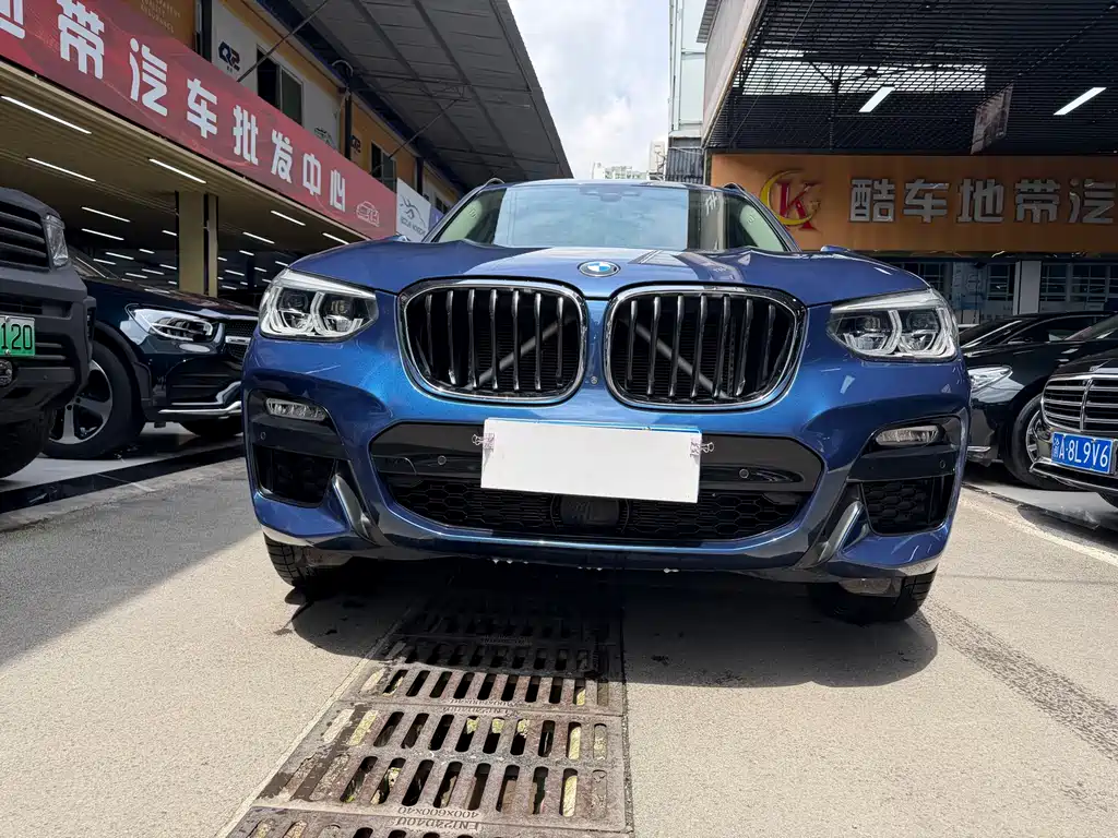 BMW X3 2018 — фото 2