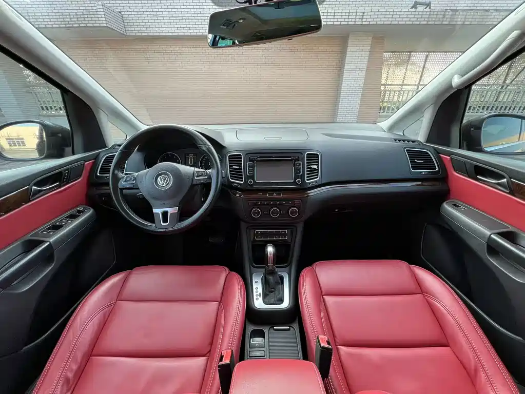 Volkswagen Sharan 2016 — фото 11