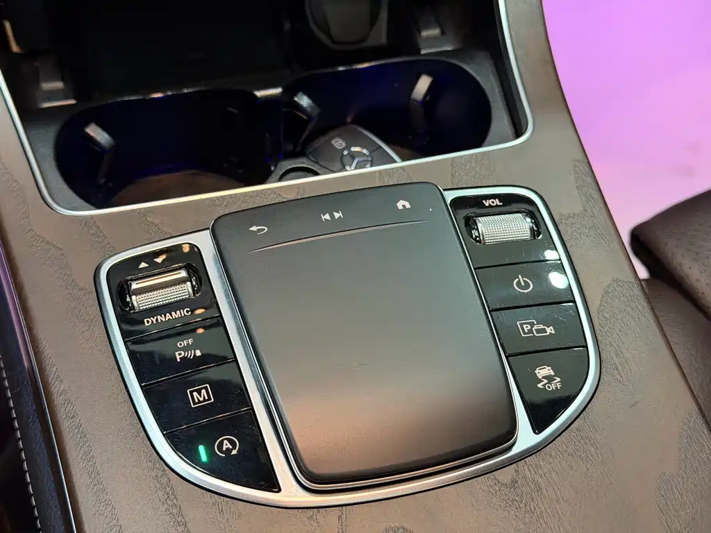 Mercedes-Benz GLC 2021 — фото 13