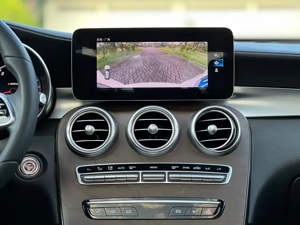 Mercedes-Benz GLC 2020 — фото 15
