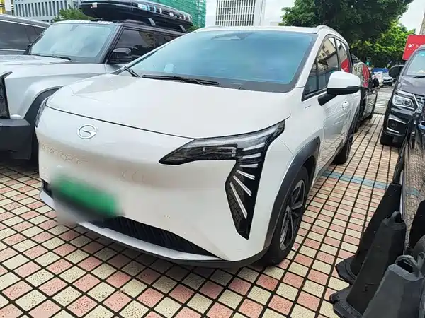 Aion Y 2025