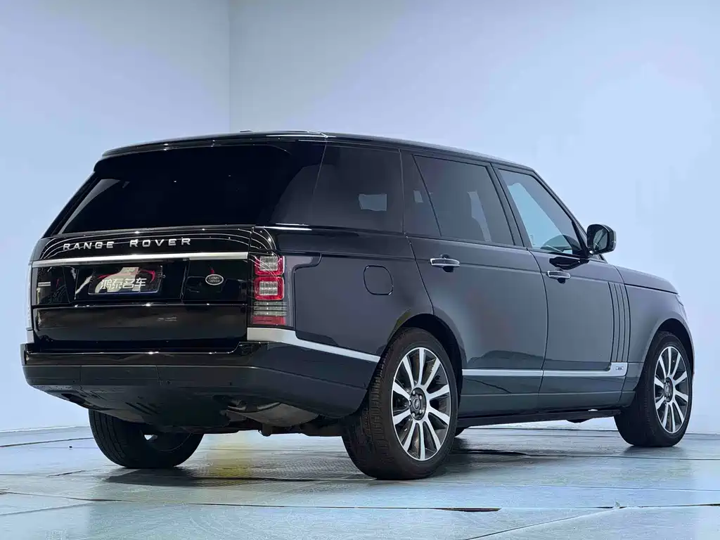 Land Rover Range Rover 2018 — фото 19